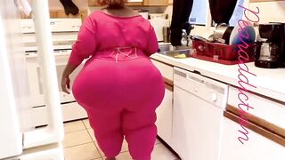Family meal - Big Booty Women