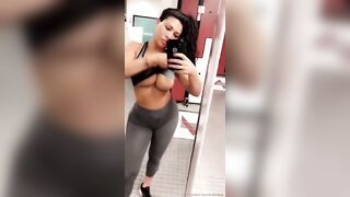 Gym tits - Amazing Tits